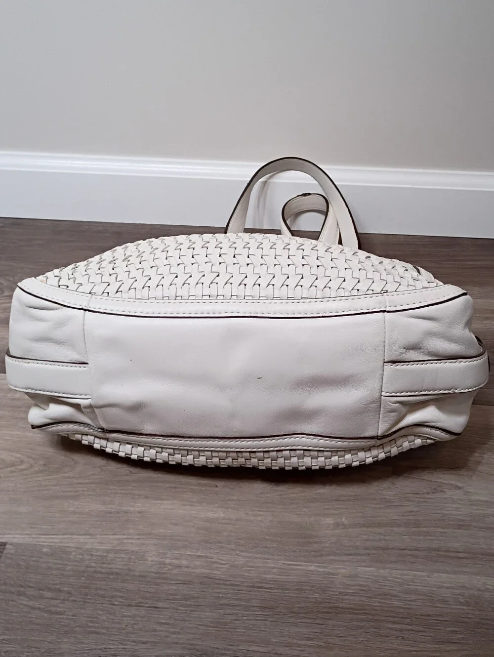 Coach Classic‎ Madison Maggie White Woven Leather Zip Top Hobo Shoulder Handbag
